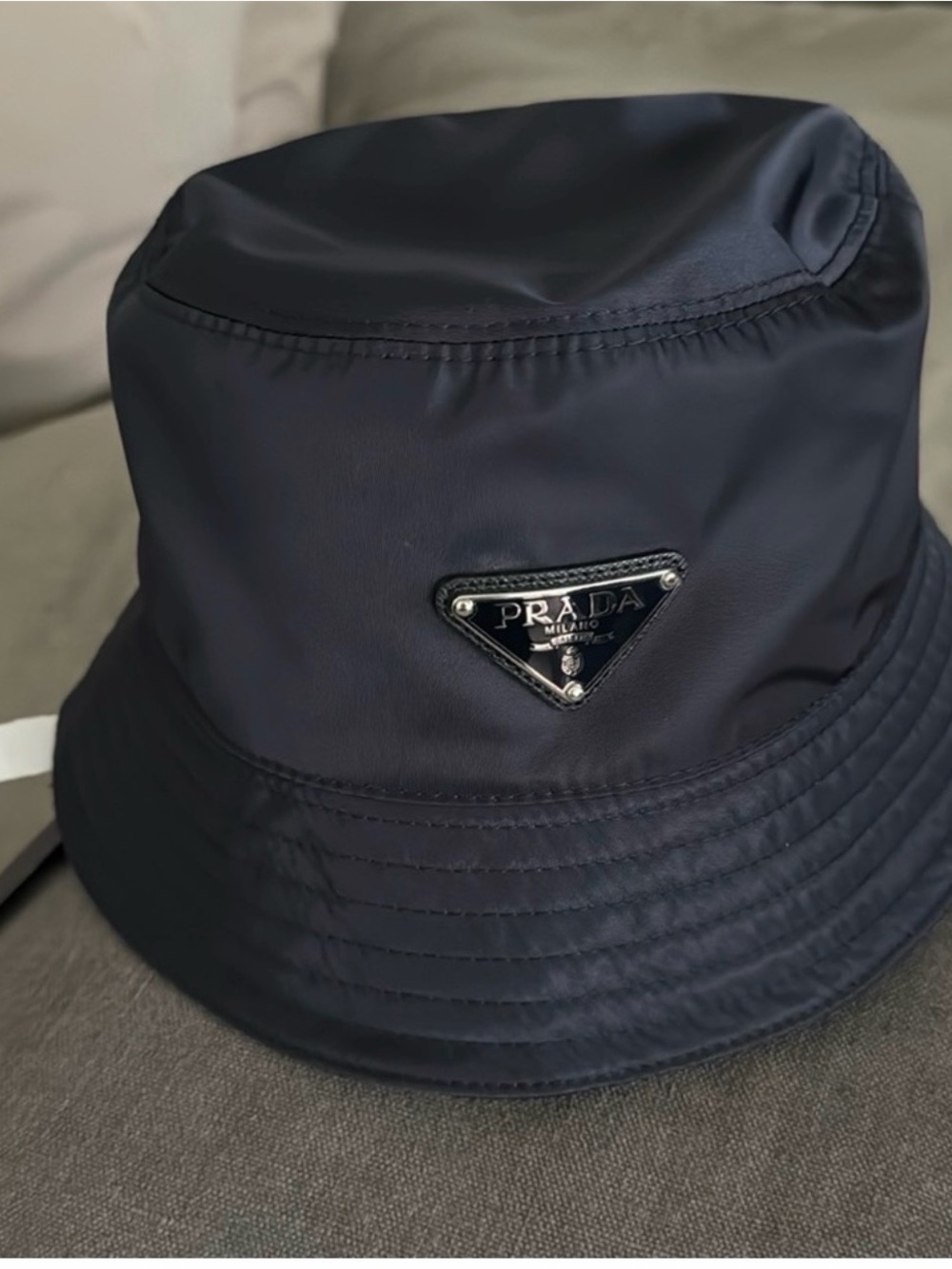 Prada Re nylon bucket hat New with tags